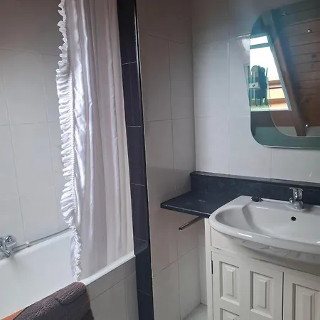 La Casa De Luis * 카스티에요 데 하카